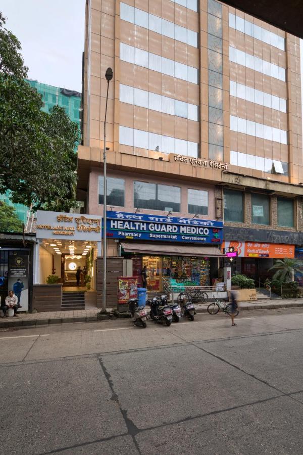 מומביי Hotel Ariana Residency מראה חיצוני תמונה